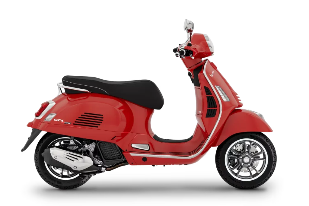 ITALMOTO Hannover Vespa GTS Super Rot